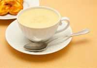 Lieliskā latte tēja ar garšvielām, lai sasildītu jūsu sirdi